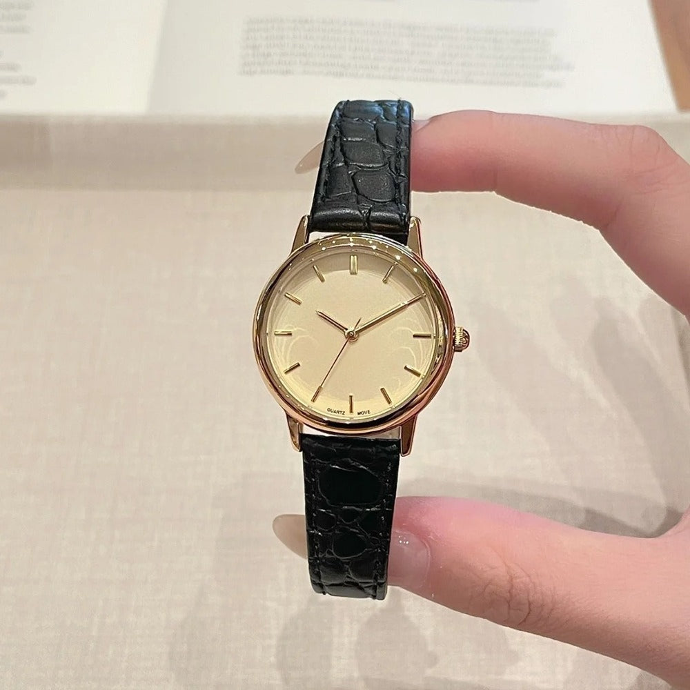 Vintage Round Gold Black
