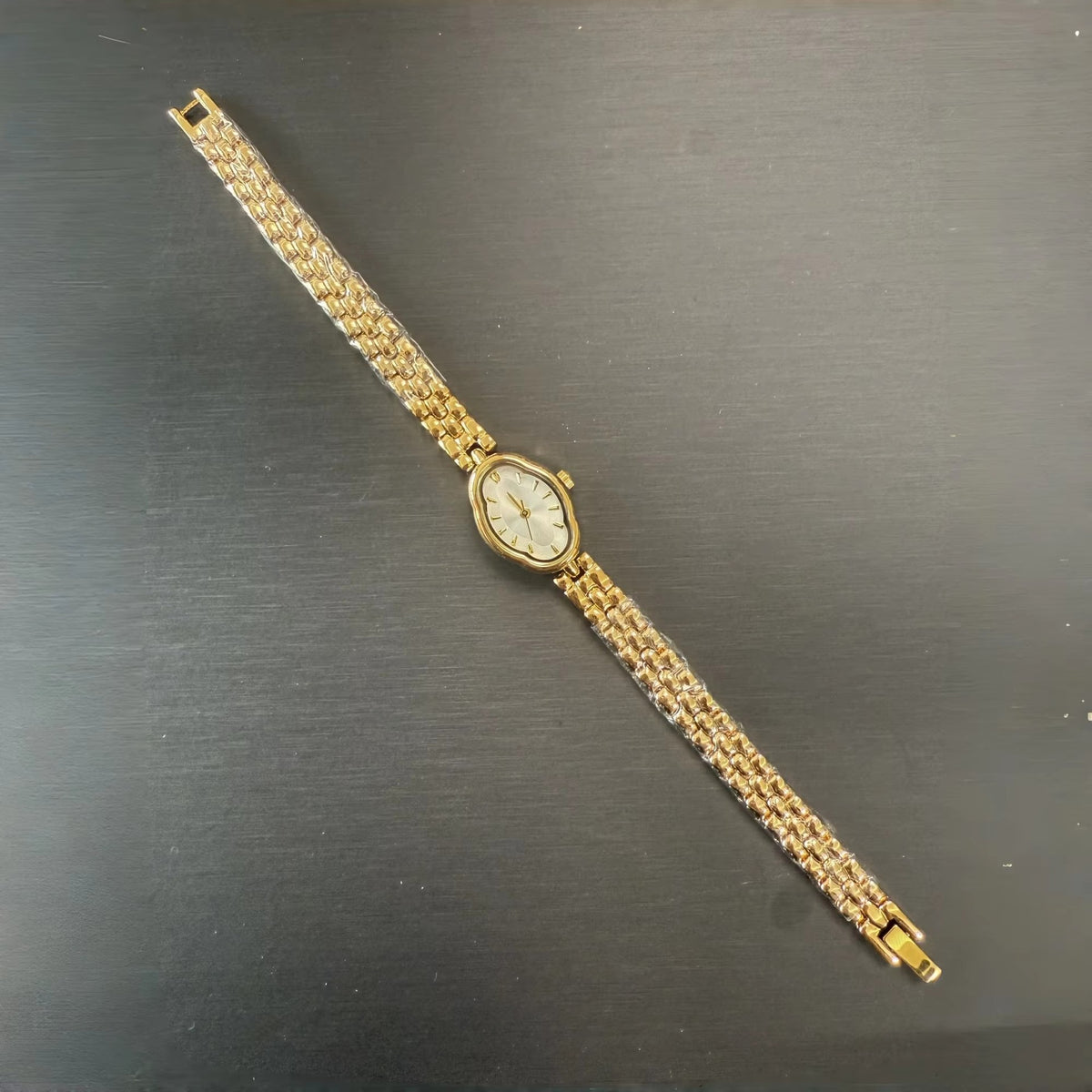 Scalloped Oval Bracelet Watch — product detail