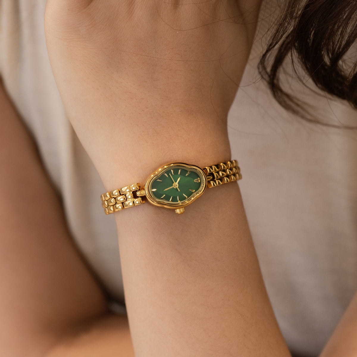 Scalloped Oval Bracelet Watch — product detail